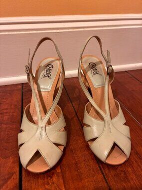 Carlos Santana Open toe sandals